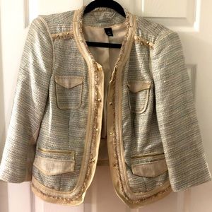 White House Black Market size 12